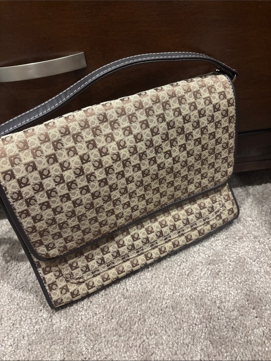 Liz Claiborne Handbags - Vintage Liz Claiborne Monogram Shoulder Bag 90s Tan Brown Leather Red Purse Y2K